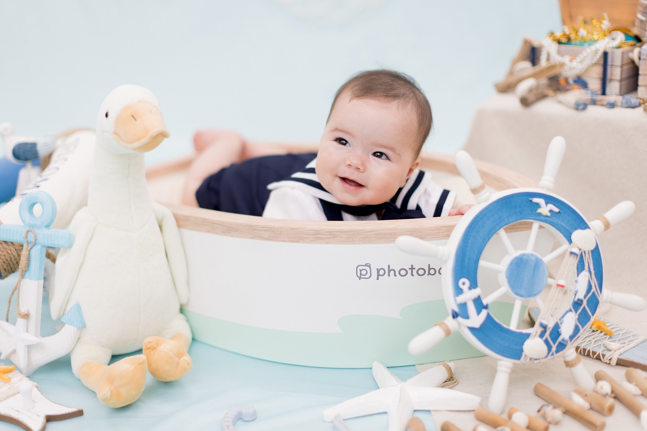 赤ちゃんが乗れるphotobaseオリジナルの船
